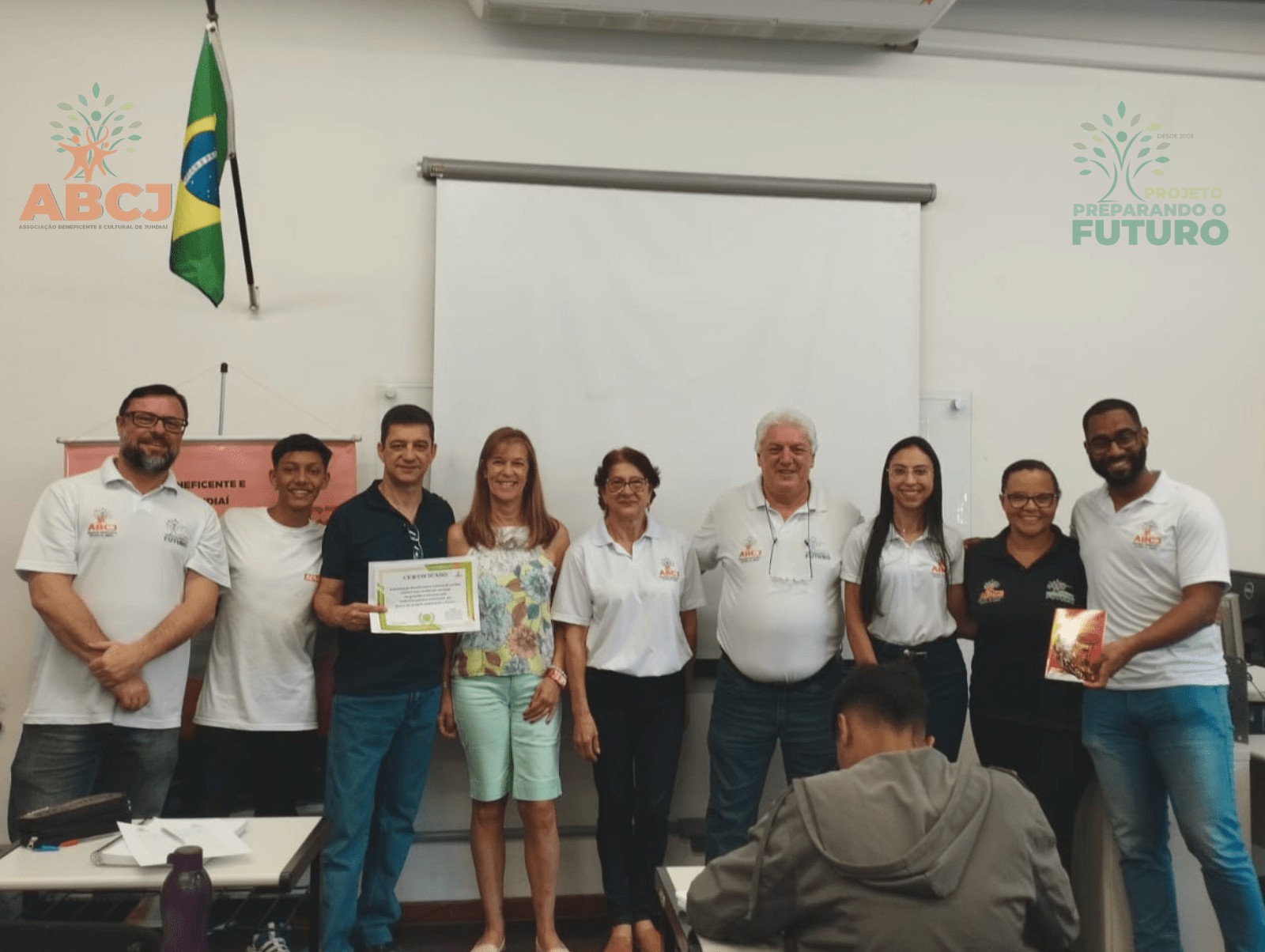 <strong>“Filosofia para uma vida melhor”</strong>